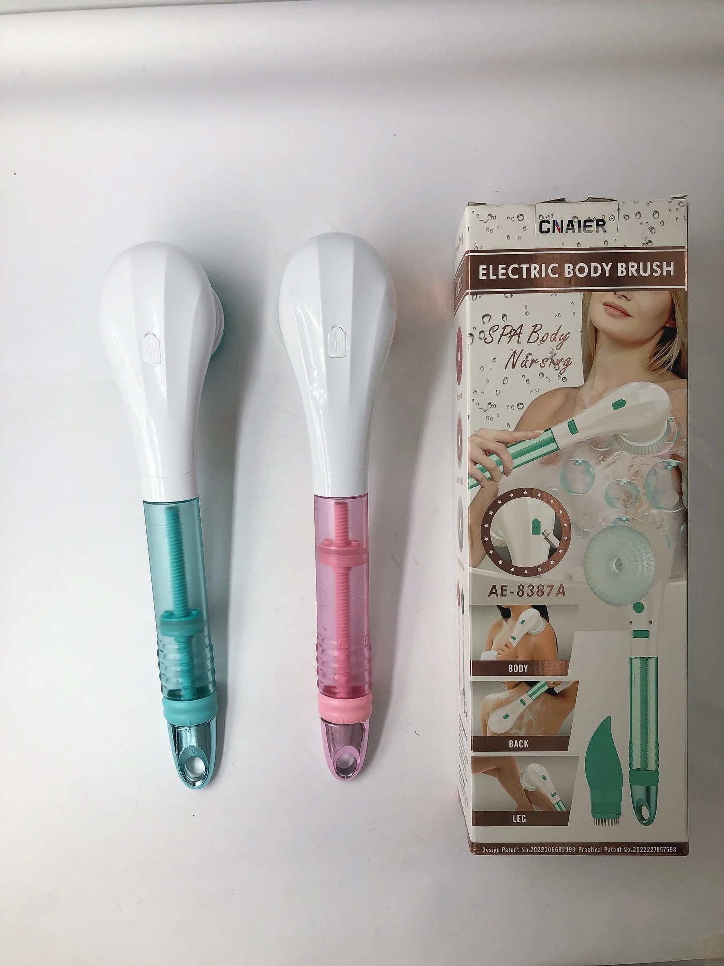 OEM Auto Bubble USB Rechargeable Waterproof Exfoliate Clean Long Handel Back Scrubber Bath Shower Mssage Electric Body Brush electric bath brush
